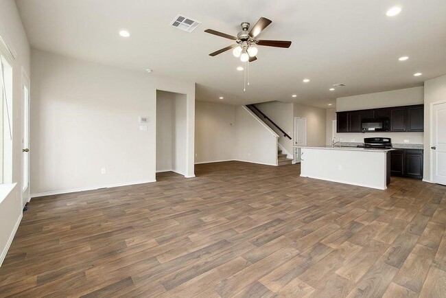 Building Photo - 15422 Massey Frst Dr