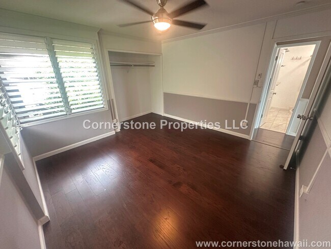 Building Photo - 805 Alewa Dr