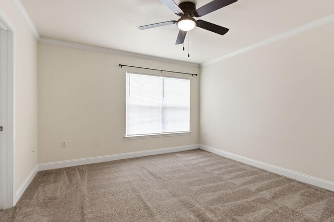 Building Photo - 551 Wingspan Way