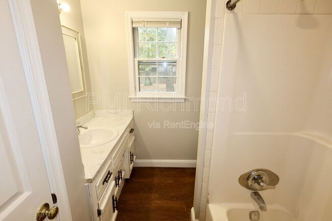 Building Photo - 2801 Pine Meadows Cir