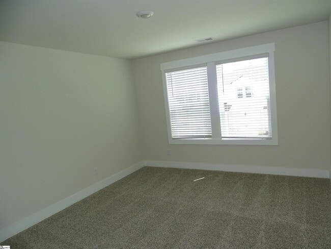 Building Photo - 146 Bromes Wy