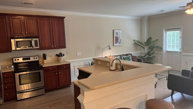 Building Photo - 106 Growden Ln