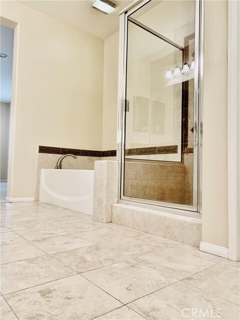 Building Photo - 67 Reunion