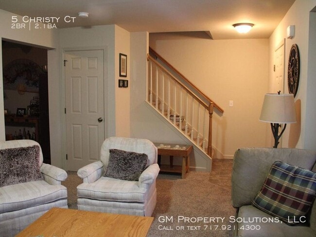 Building Photo - 2 Bedroom 2.5 Bathroom Townhome in Elizabe...