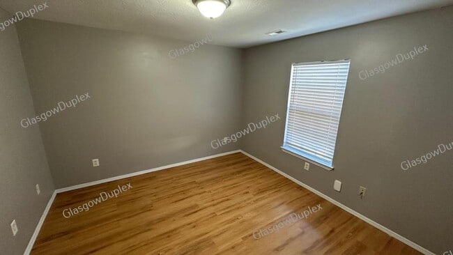 Building Photo - 105 Olivia Dr