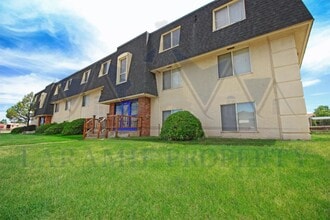 Building Photo - 1 Bed 1 Bath Apartment