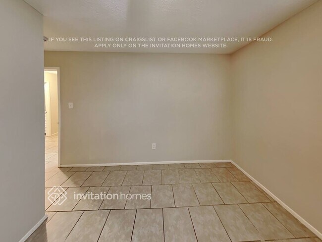 Building Photo - 16511 Forest Bend Ave