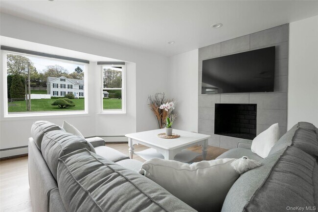 Building Photo - 17 Underhill Dr