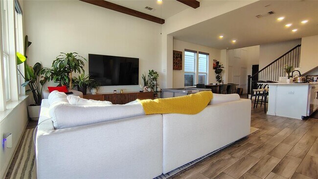 Building Photo - 316 Turnbuckle Bnd