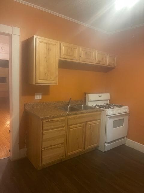 Building Photo - 10 Avery Pl