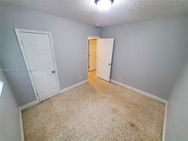 Building Photo - 40 NW 44th St