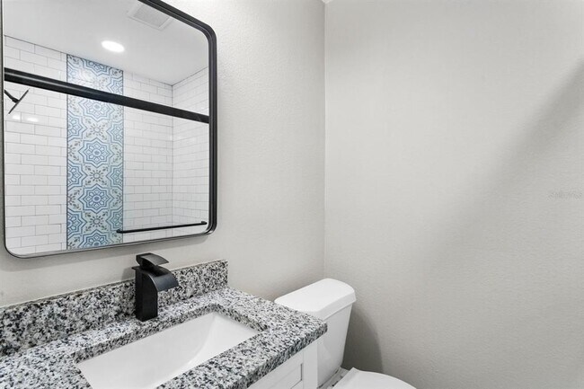 Building Photo - 6802 W Comanche Ave