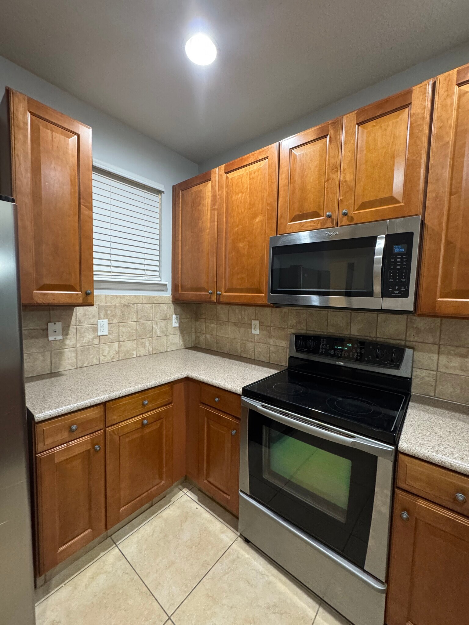 Building Photo - 2391 White Sands Dr