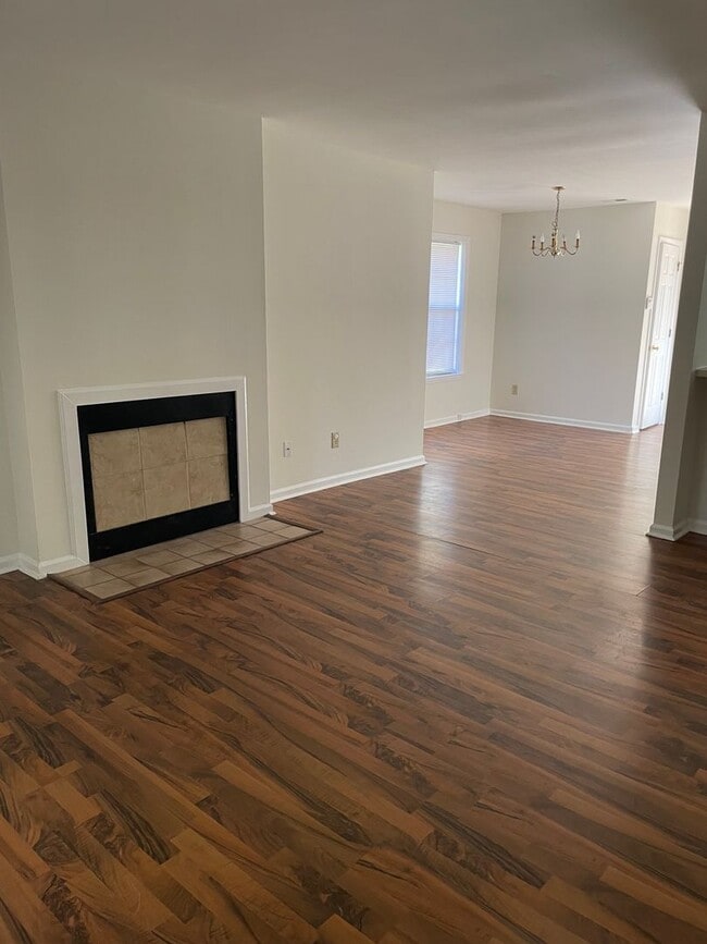 Building Photo - 6700 Bevington Ridge Rd