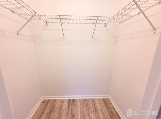 Building Photo - 113 Lionheart Ln