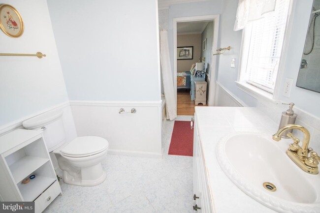 Building Photo - 45450 St Georges Ave