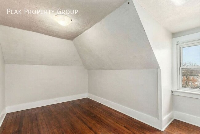 Building Photo - 204 Chittenden Ave