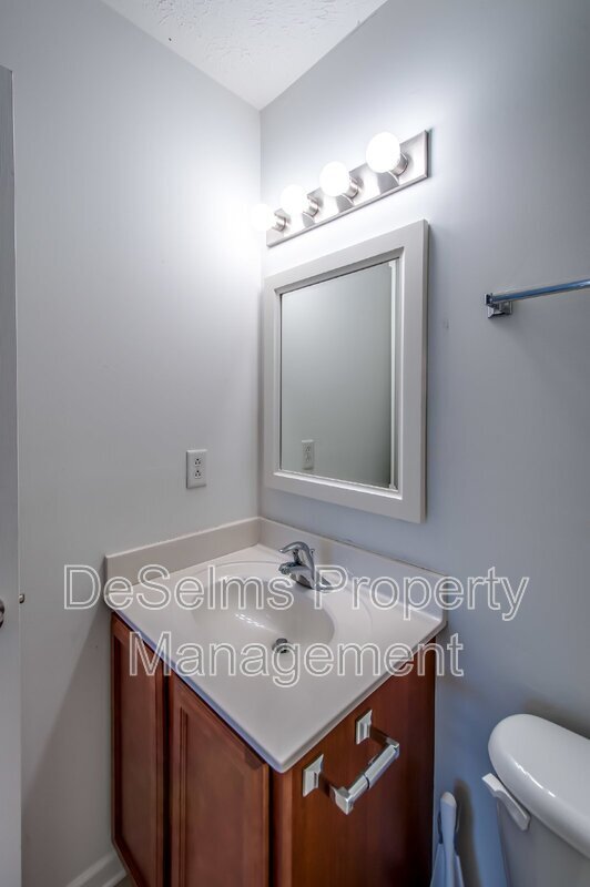 Building Photo - 3733 Shoteka Dr