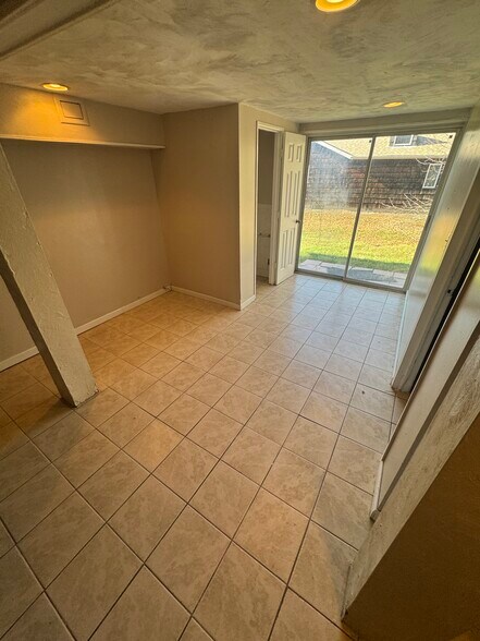 Basement - 7 Lawrence Ave
