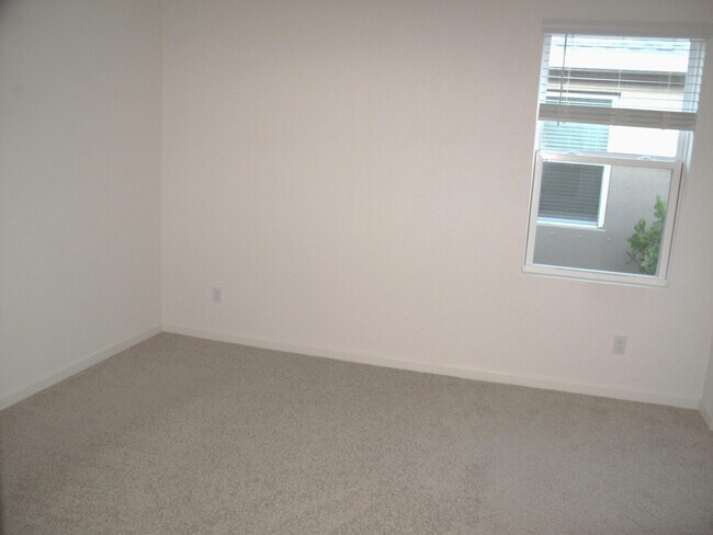 Building Photo - 12221 Nettuno Wy