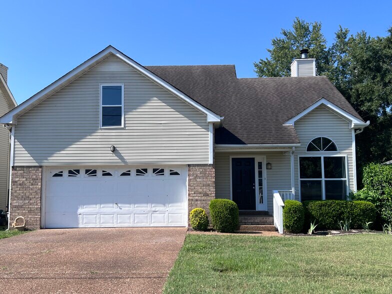 Building Photo - 141 S Birchwood Dr