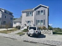 Building Photo - 15 10th Ave