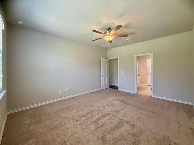 Building Photo - 1300 Eagle Ridge Trail