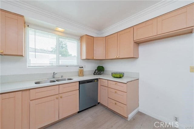 Building Photo - 2500 Las Lunas St