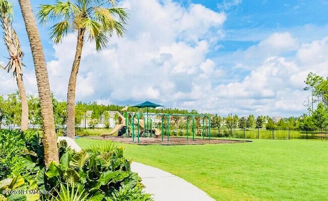 Building Photo - 380 Brybar Dr