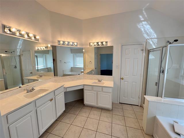 Building Photo - 5504 Eagle River Dr