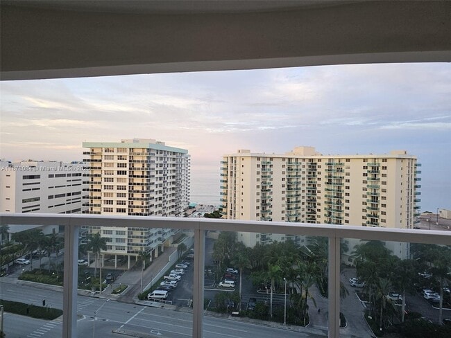 Building Photo - 3800 S Ocean Dr