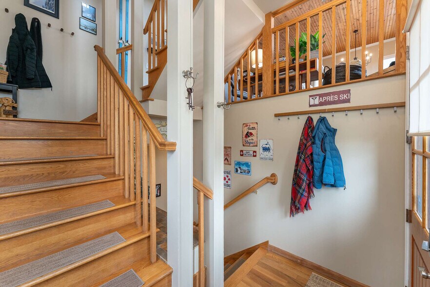 Building Photo - 95 Breakaway Trail S