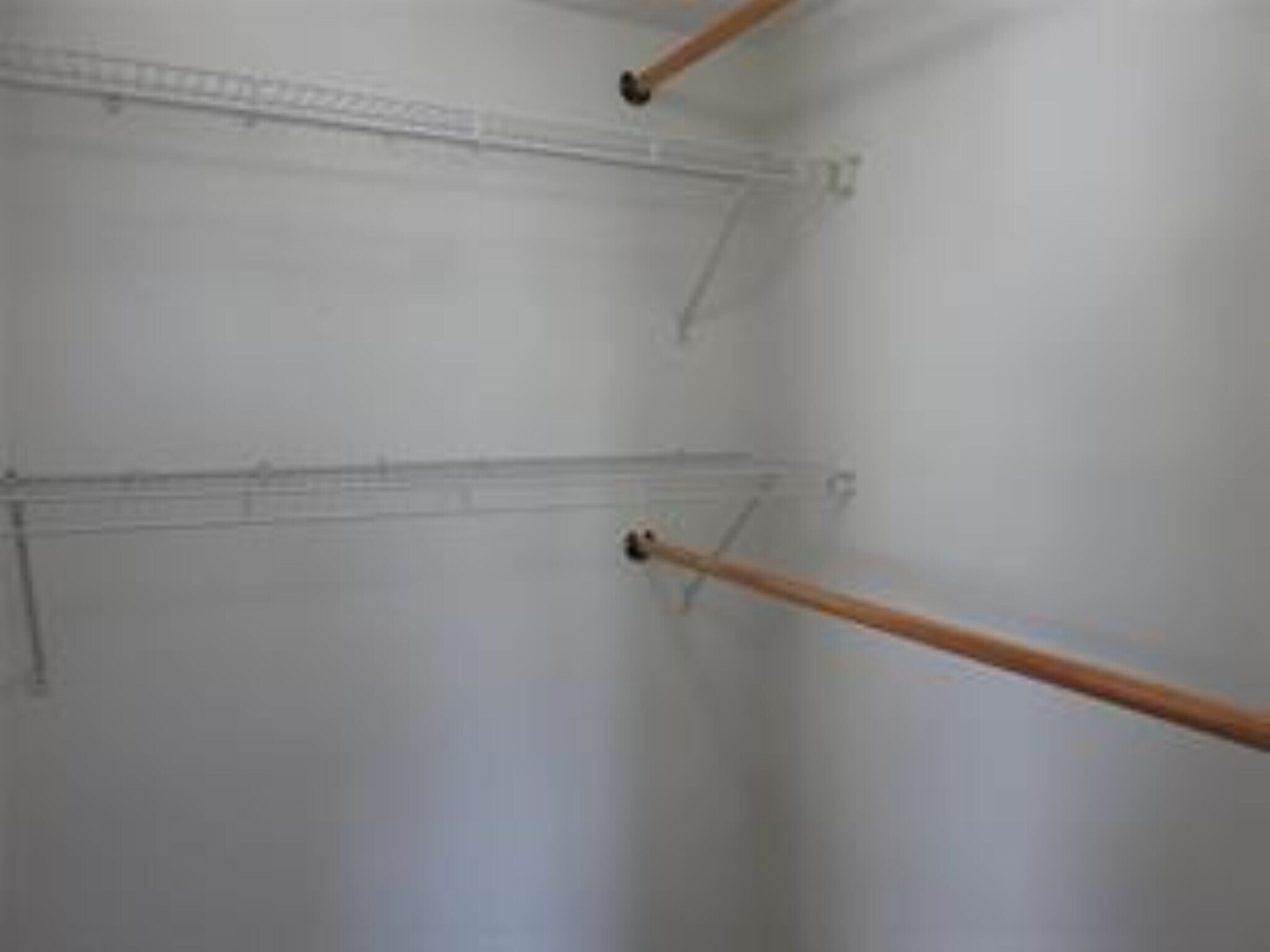 Building Photo - 900 NE 18th Ave