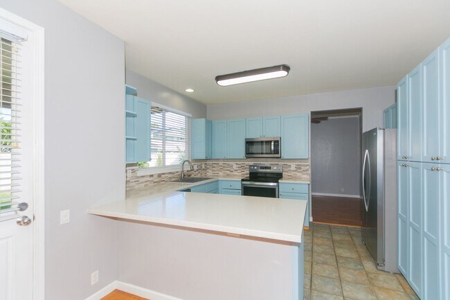 Building Photo - Ewa by gentry - Sonoma: 4-bed, 2.5 bath SF...