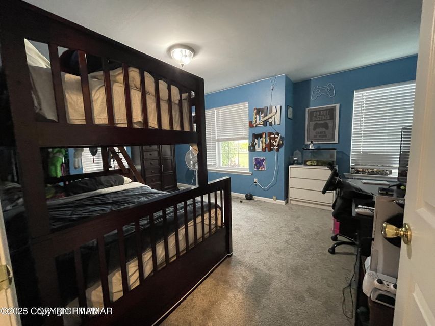 Building Photo - 51 Lower Ridge View Cir