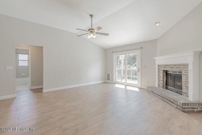 Building Photo - 1784 Chandelier Cir W