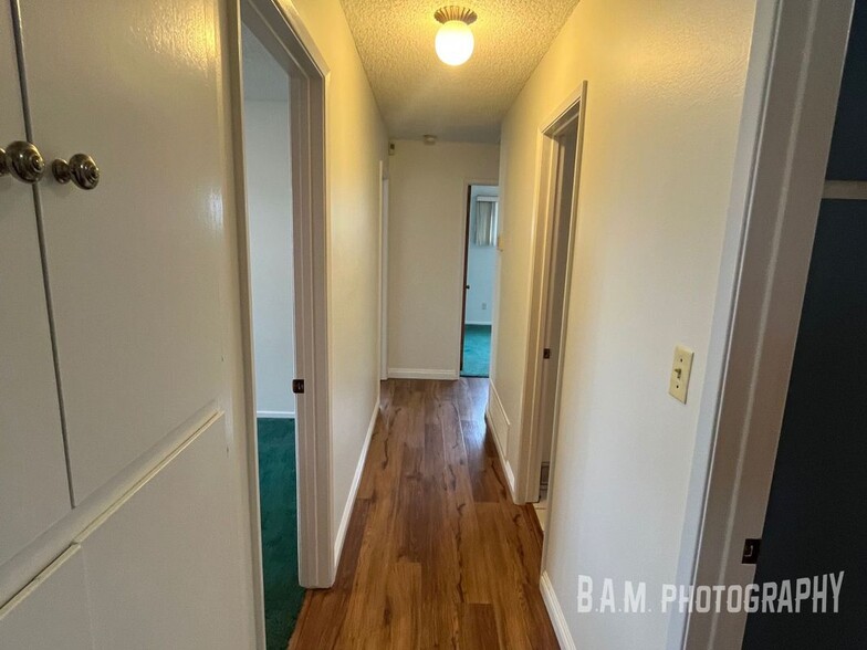 Building Photo - 20604 Wardham Ave