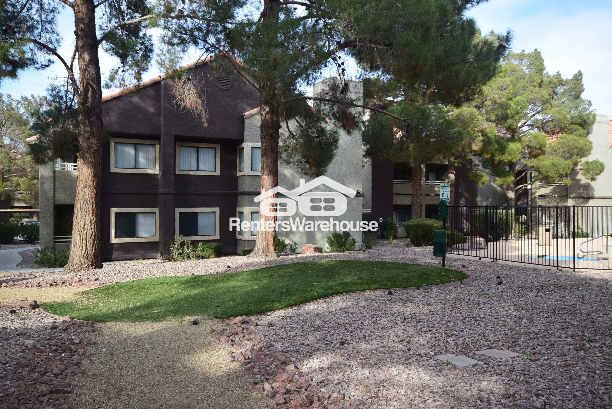 Building Photo - 5006 S Rainbow Blvd