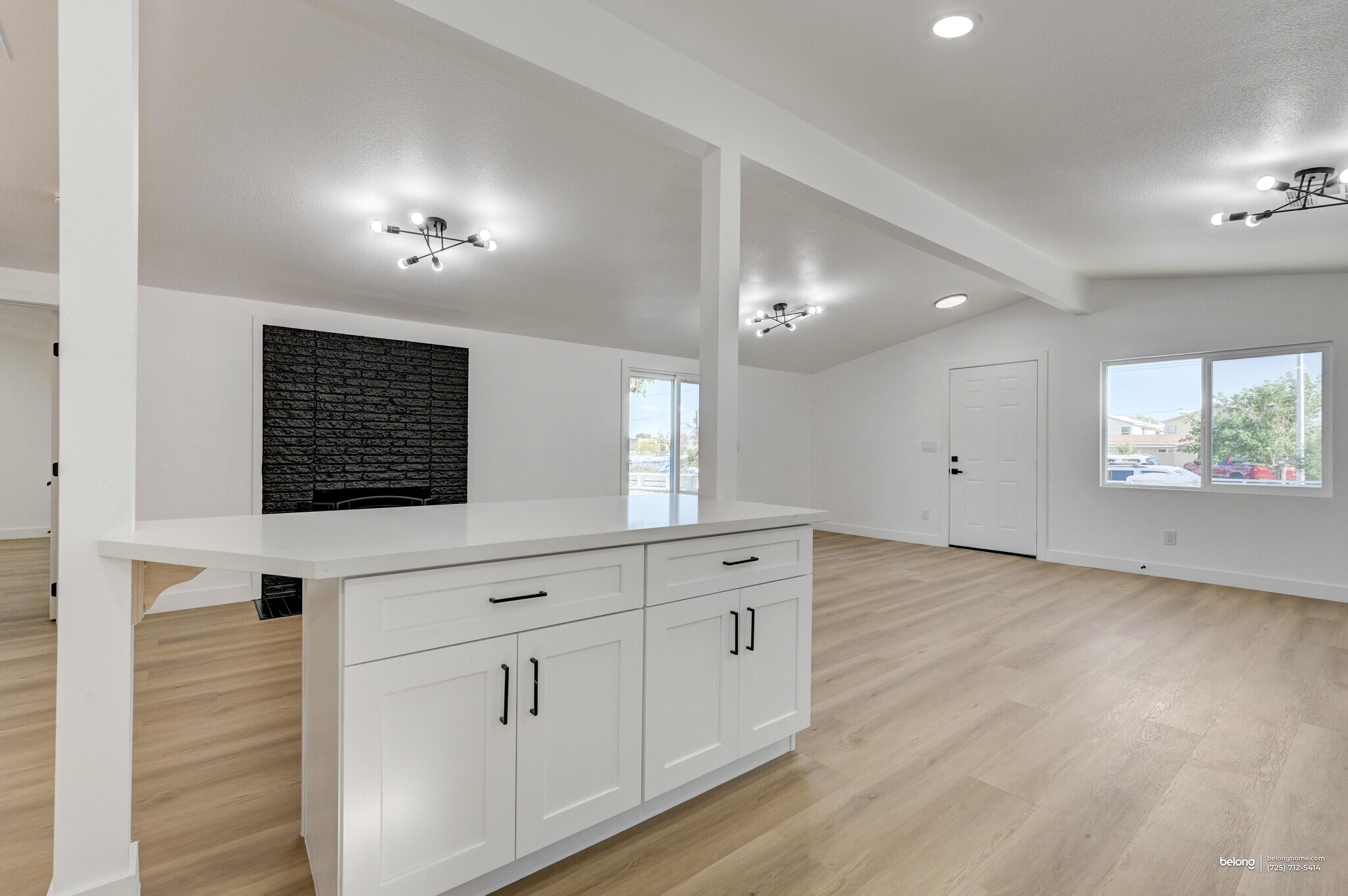 Building Photo - 5326 Evergreen Ave