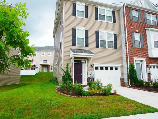 Building Photo - End Unit 3 Bedroom Townhome- Owings Mills, MD