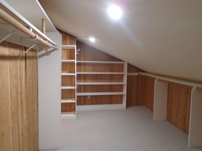 Building Photo - GATED COMMUNITY !!! MOVE IN SPECIAL!! $299...