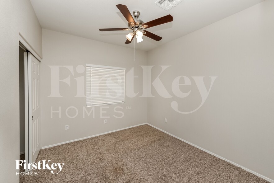 Building Photo - 3016 Myrtle Creek Ct