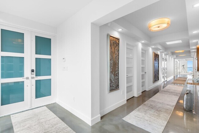Building Photo - 2155 S Ocean Blvd