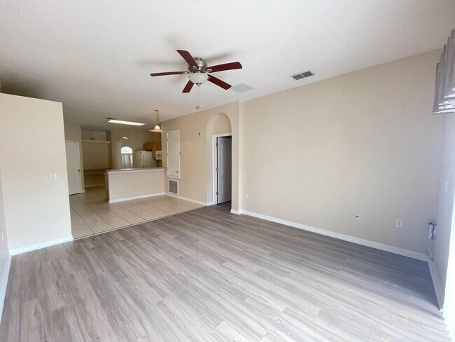 Building Photo - Fantastic Lake Nona Area 4B/2B Home