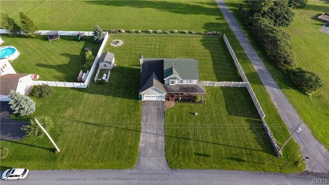 Building Photo - 26202 Lafave Rd