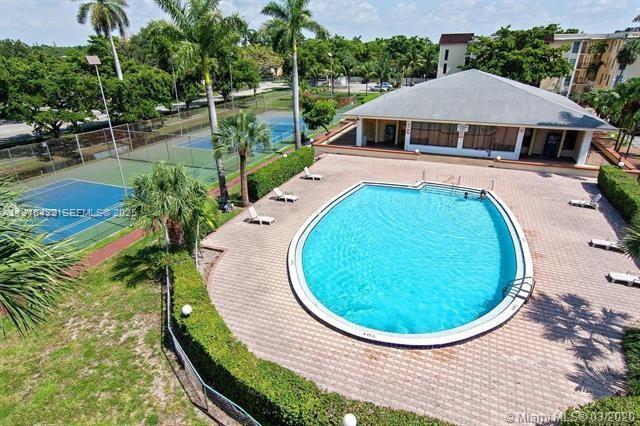 Building Photo - 11905 NE 2nd Ave