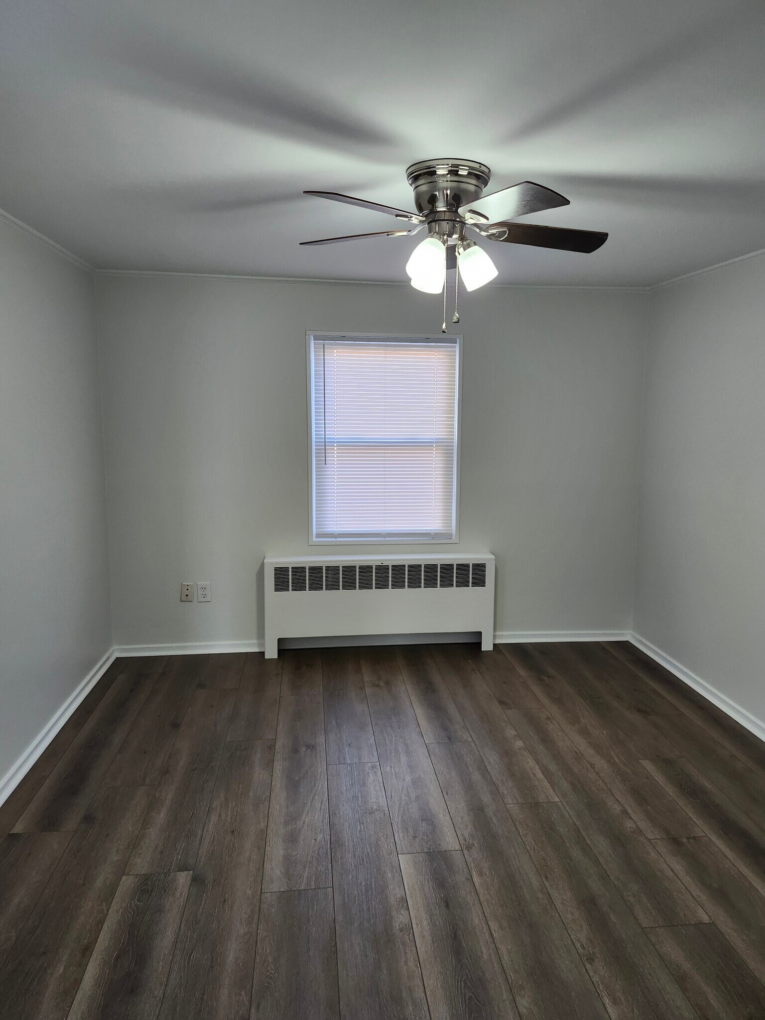 Building Photo - 1502 Catasauqua Rd