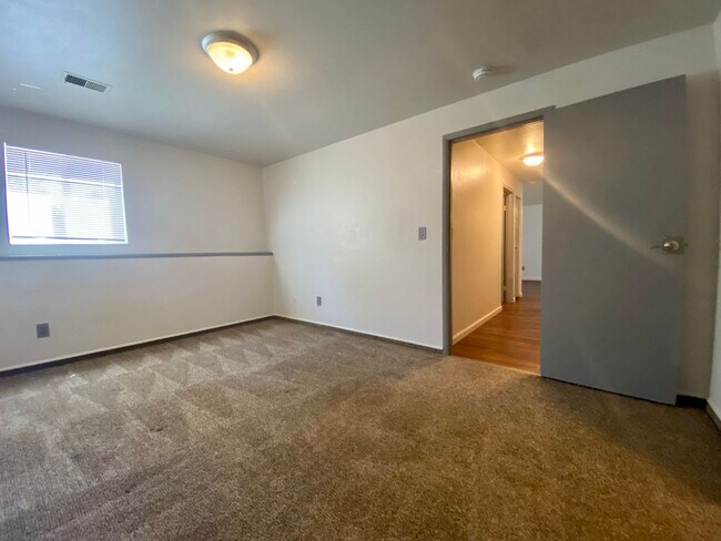 Building Photo - 4160 W 74th Ave