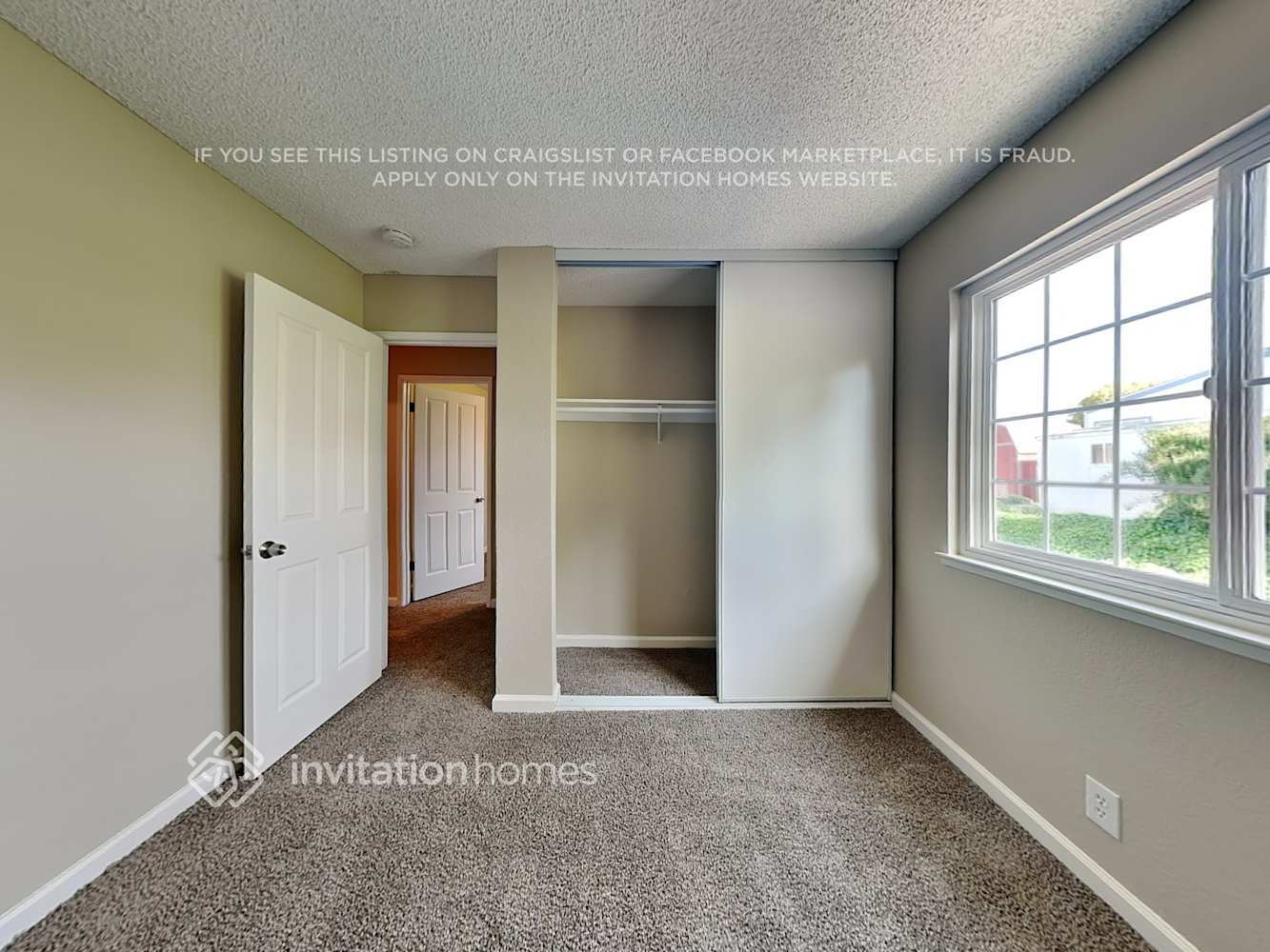 Building Photo - 2165 Cedarbrook Dr