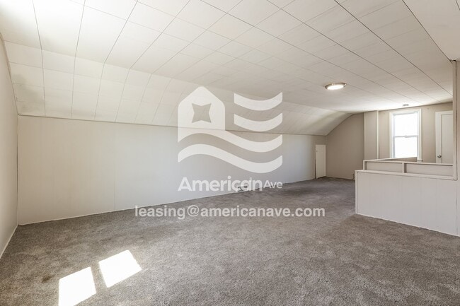 Building Photo - 12400 Duchess St